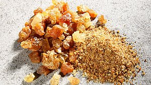Die Myrrhe in REPHA-OS Mund- und Rachenspray verfügt über antibakterielle, entzündungshemmende und adstringierende Eigenschaften.